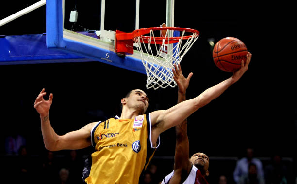 展现出了高 展现出了高