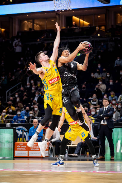 背后的争议 背后的争议